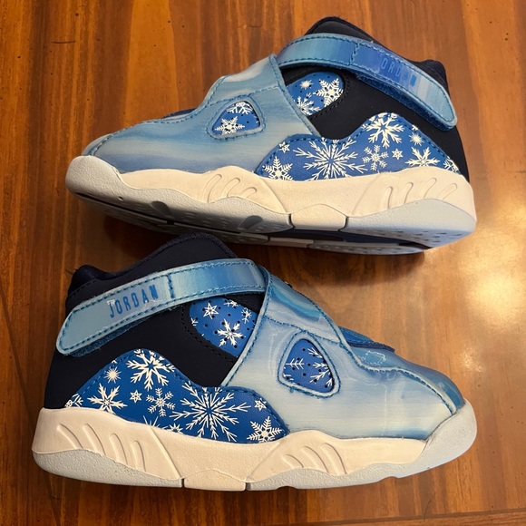 Nike AirJordan Retro 8 Snowflake Edition Toddler Shoes - Picture 10 of 10